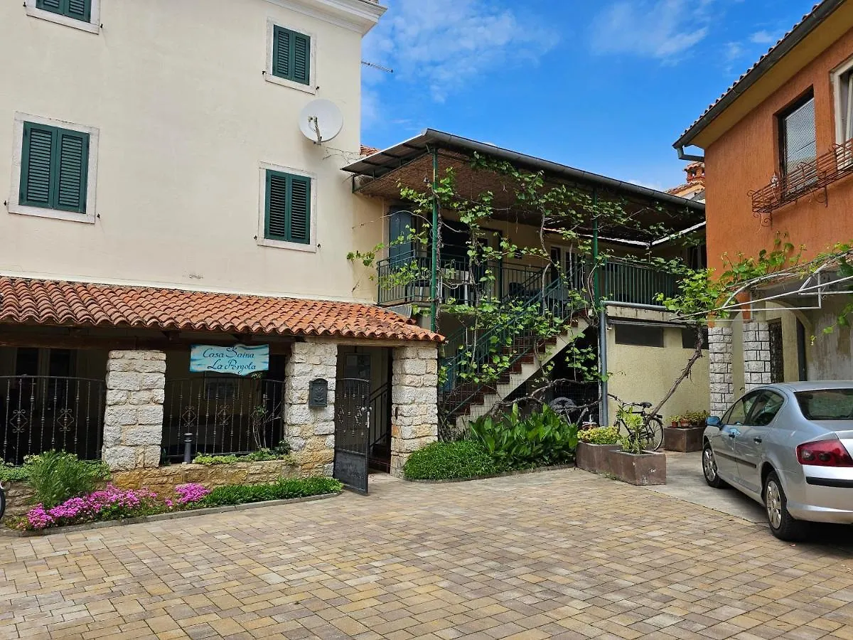 Guest house Apartments La Pergola Rovinj