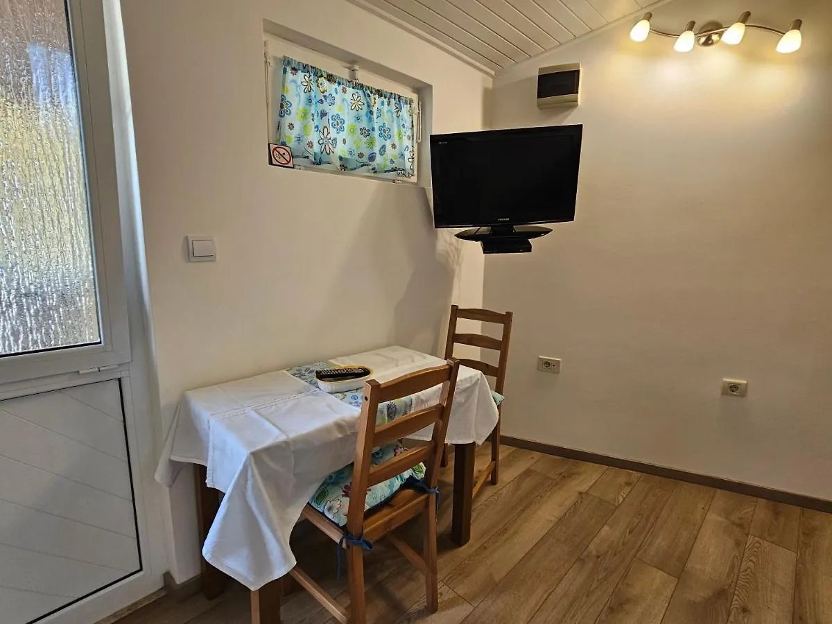 Apartments La Pergola Rovinj 2*,
