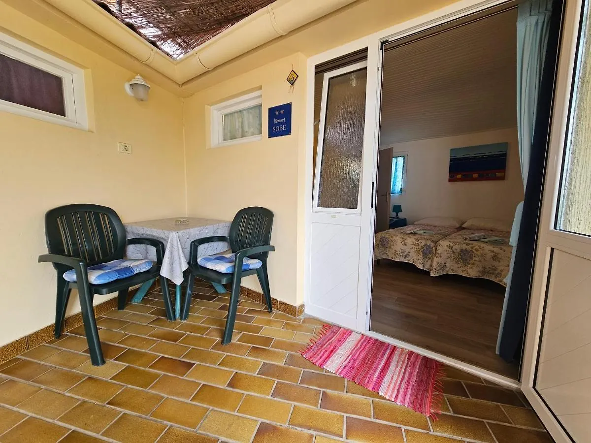 Apartments La Pergola Rovinj Guest house