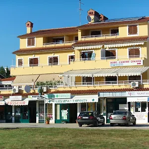 Pansion Valbruna Bed & Breakfast